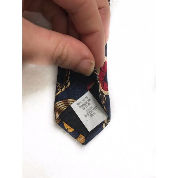 Tabasco Charm Bracelet Bell Peppers Lemon Onion Shrimp Novelty Tie Necktie Silk - Picture 6 of 6